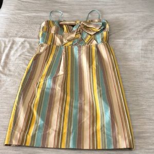 Anthropologie dress side with pockets